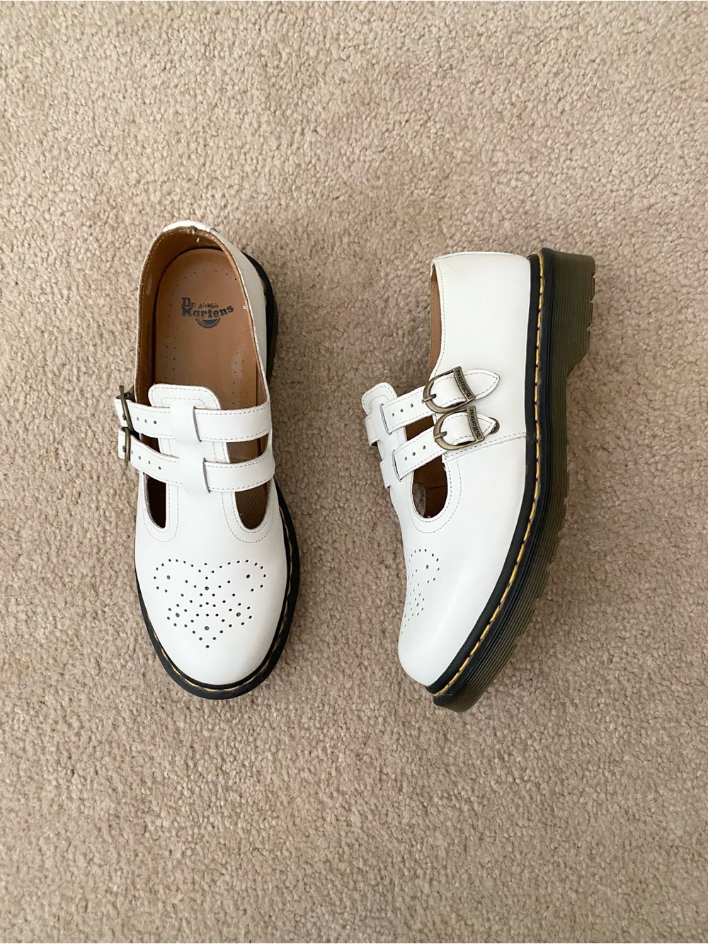 NWOT Dr. Marten 8065 Mary Jane Double-Buckle Smooth Leather Shoes